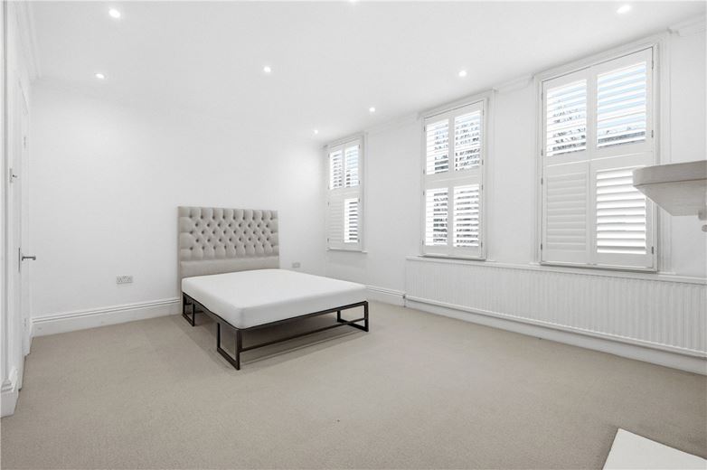 5 bedroom house, Farm Lane, London SW6 - Available