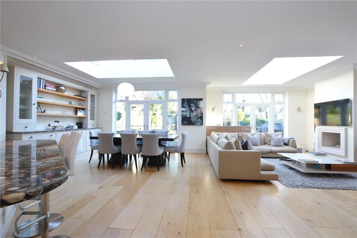 5 bedroom house, Belgrave Road, Barnes SW13 - Available