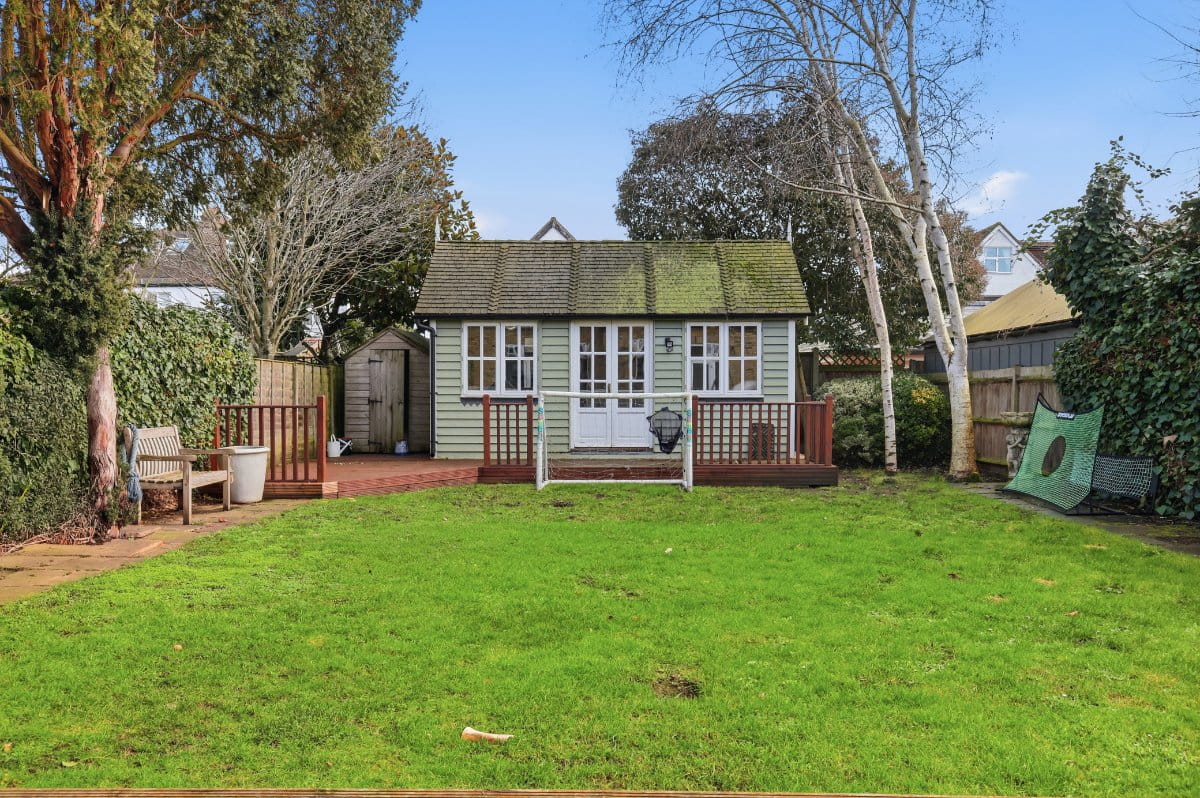 5 bedroom house, Belgrave Road, Barnes SW13 - Available