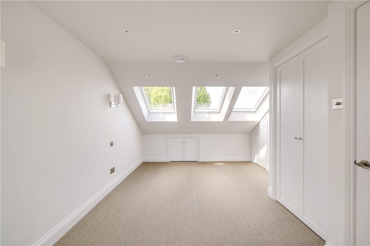 4 bedroom house, Seymour Road, London W4 - Available