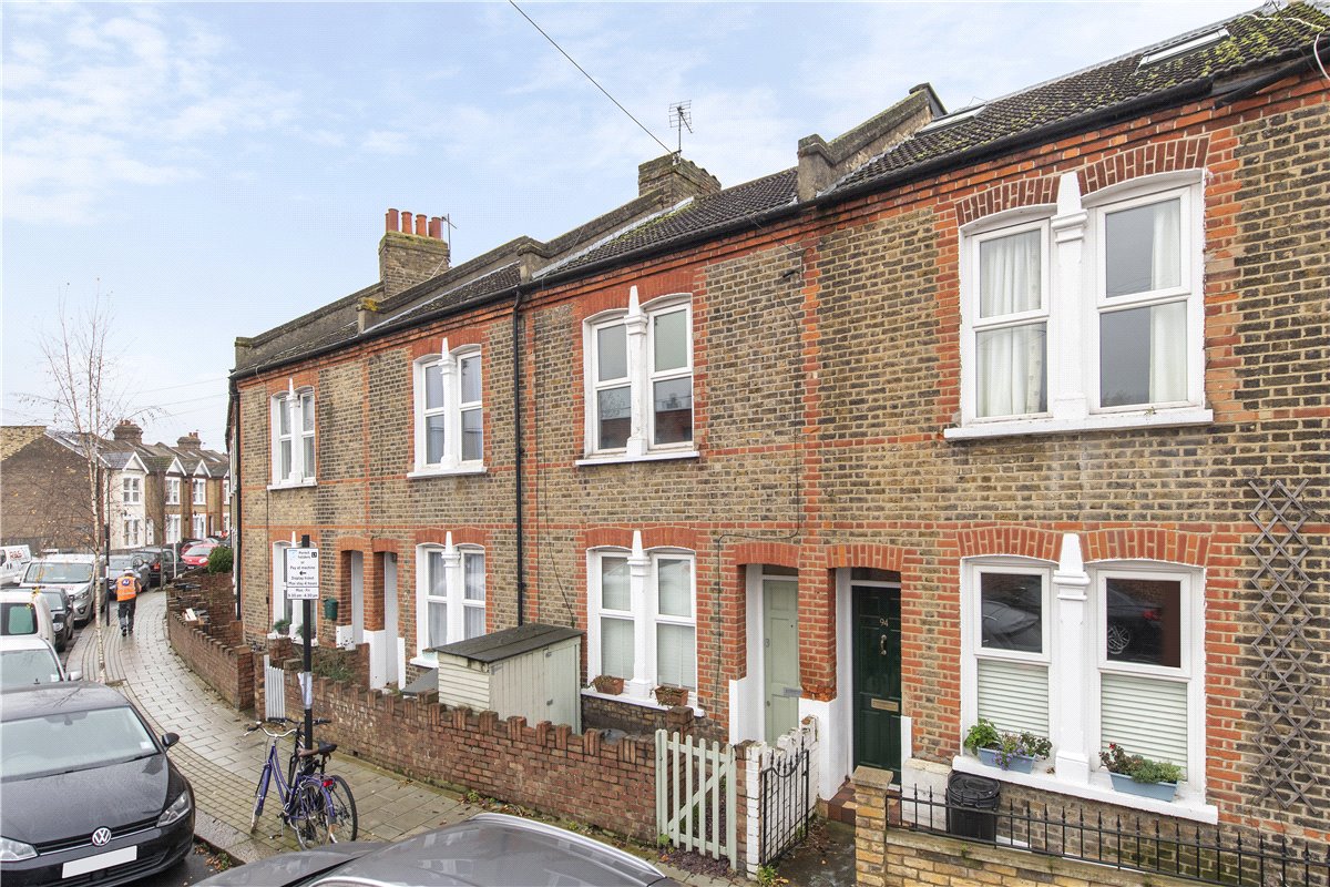 2 bedroom house, Lydden Grove, London SW18 - Sold