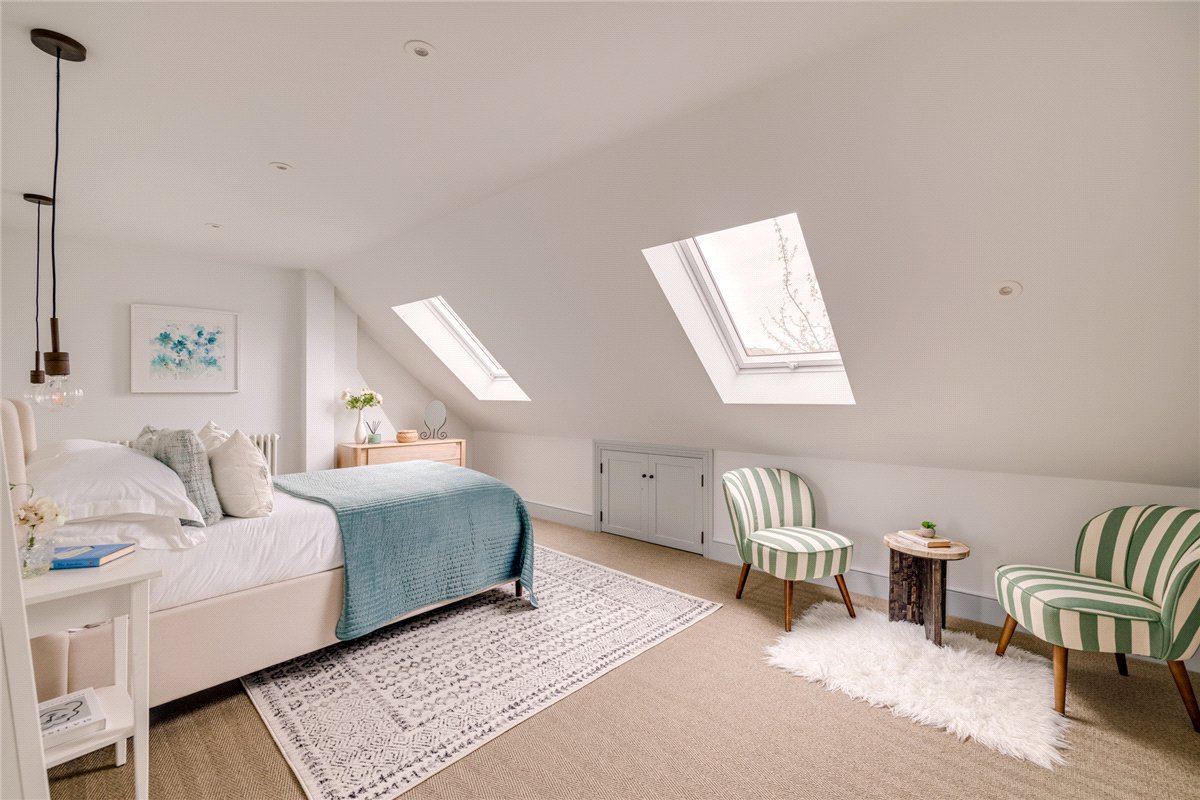 5 bedroom house, Byfeld Gardens, London SW13 - Sold STC