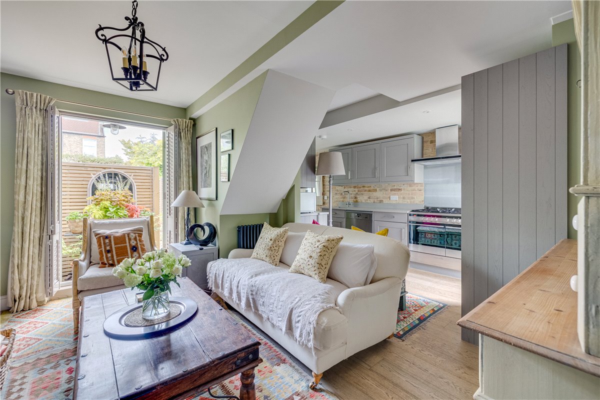 2 bedroom flat, Trentham Street, London SW18 - Sold