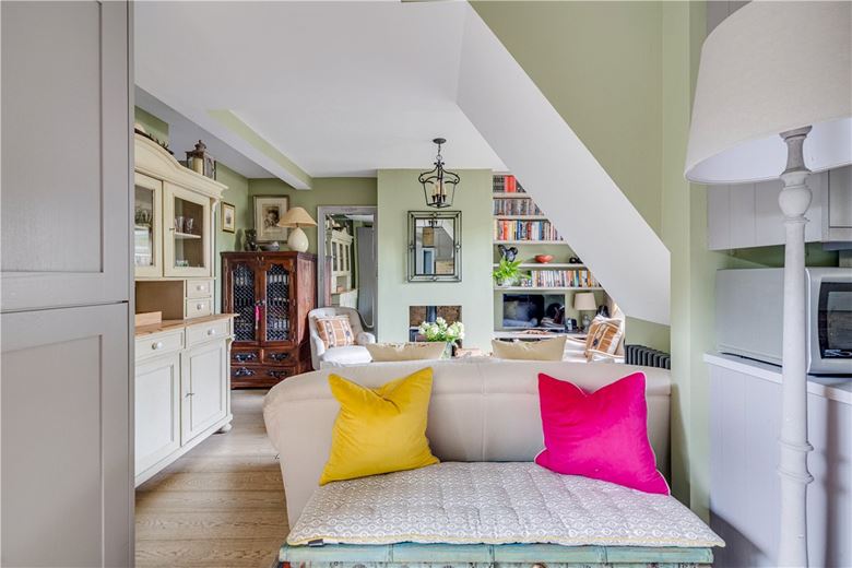 2 bedroom flat, Trentham Street, London SW18 - Sold