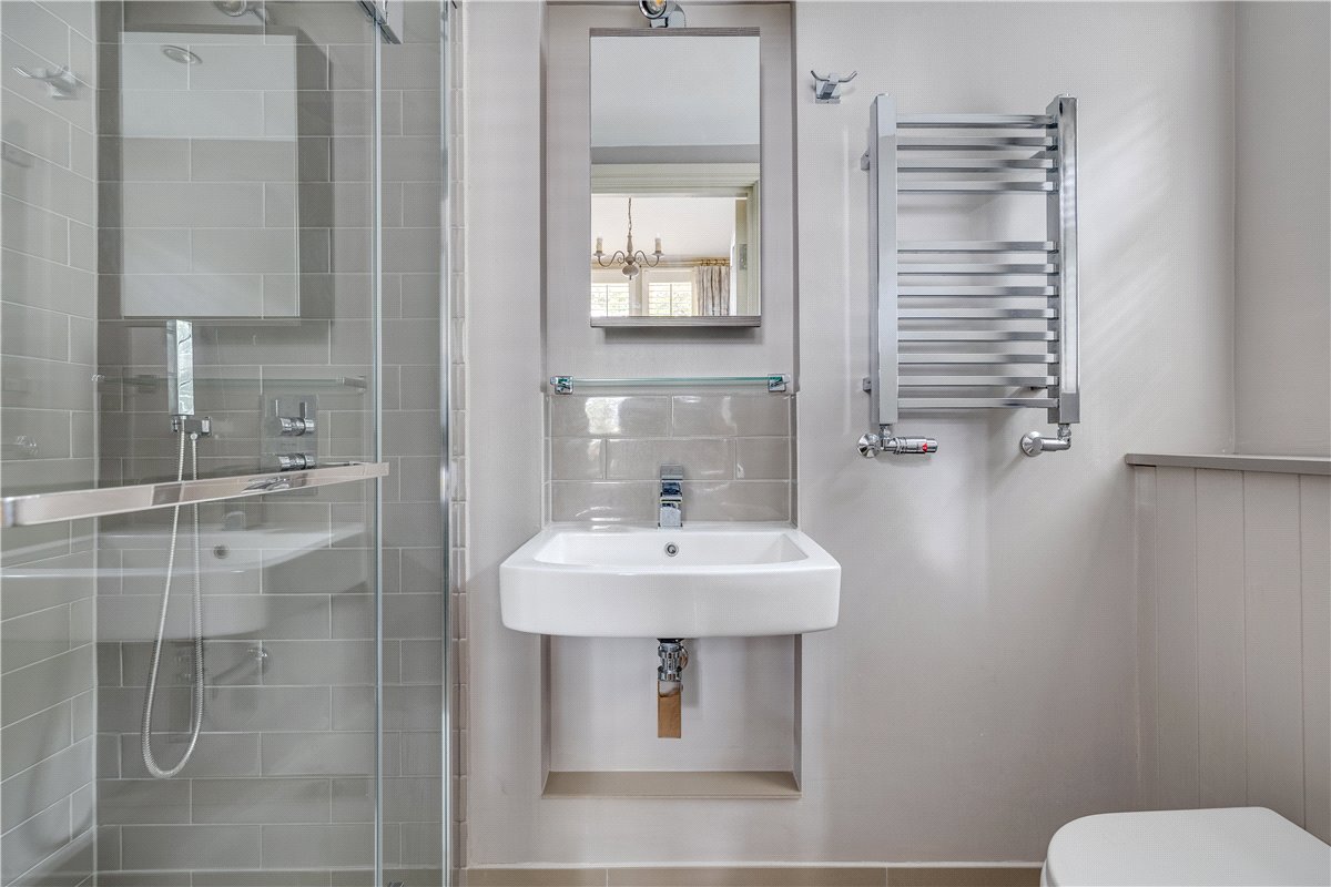 2 bedroom flat, Trentham Street, London SW18 - Sold