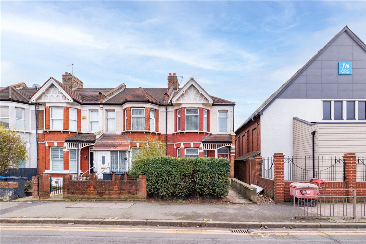 3 bedroom house, Plough Lane, London SW19 - Sold