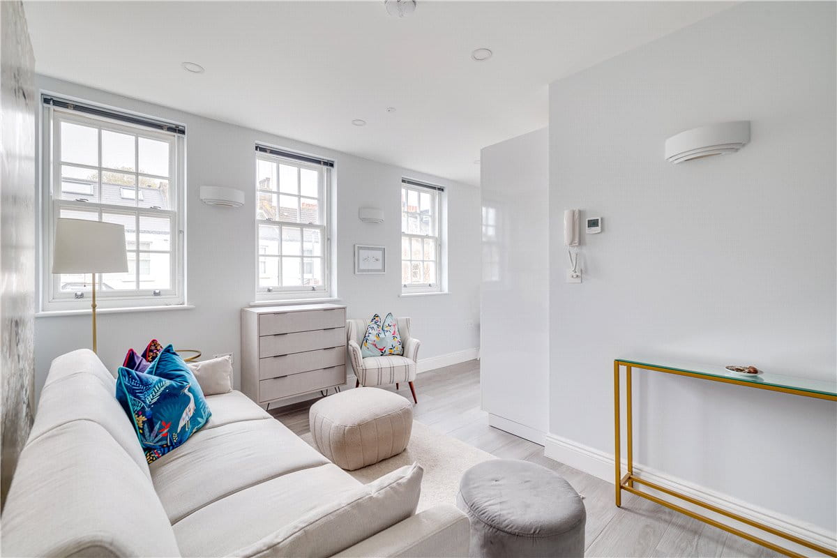 1 bedroom flat, Sefton Street, London SW15 - Sold STC