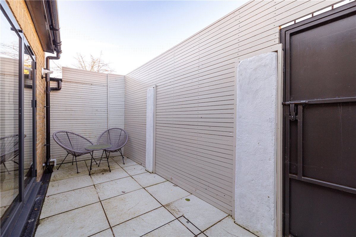 2 bedroom flat, Quicks Road, London SW19 - Sold