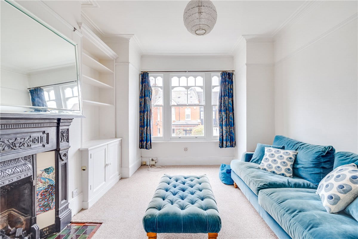 2 bedroom maisonette, Heythorp Street, London SW18 - Sold
