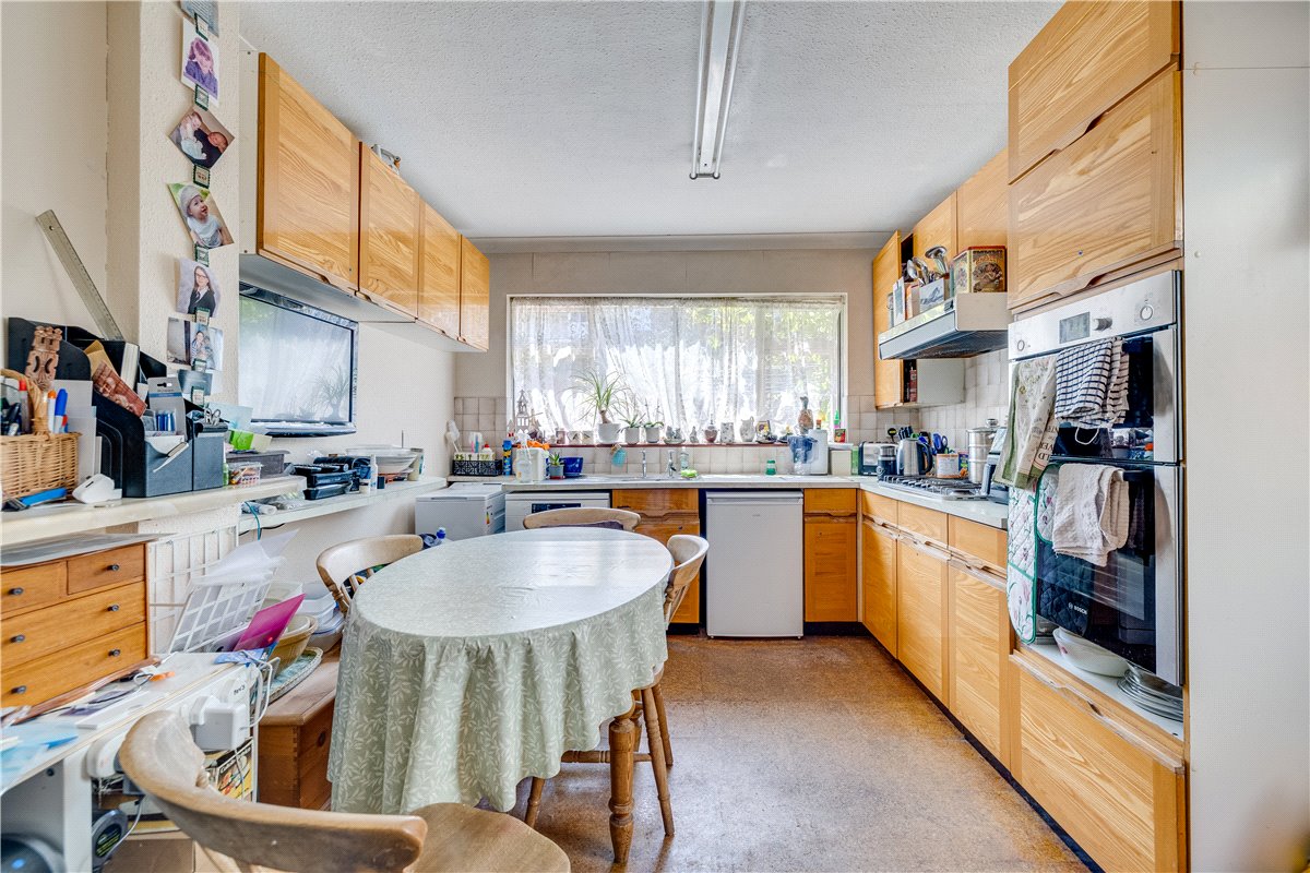 4 bedroom house, Ringford Road, London SW18 - Sold STC