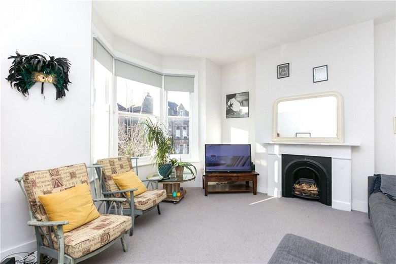 1 bedroom flat, Cromford Road, London SW18 - Sold STC