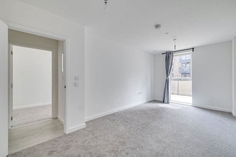 2 bedroom flat, Unity Lane, Hounslow TW3 - Available