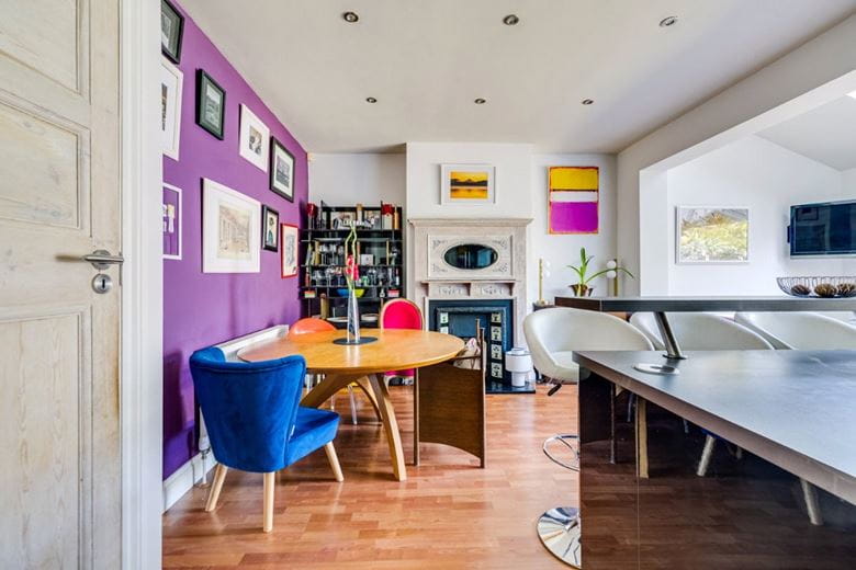 4 bedroom house, Kingsway, London SW14 - Sold STC