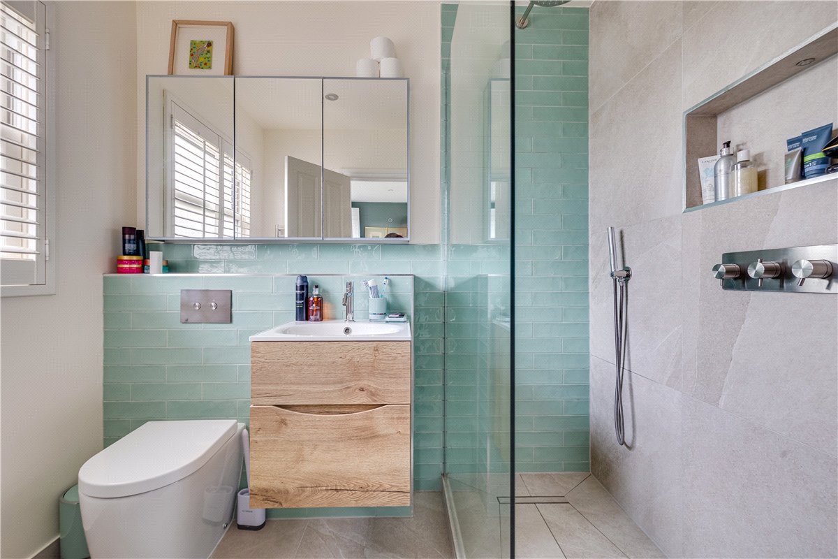 4 bedroom house, Elborough Street, London SW18 - Sold STC
