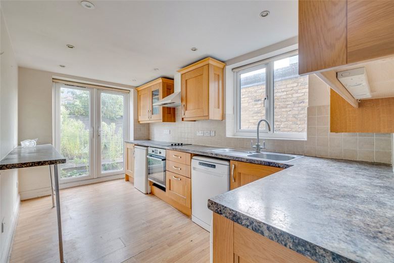 3 bedroom house, Longfield Street, London SW18 - Sold STC