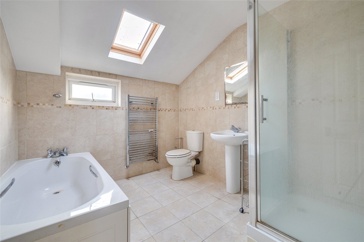 3 bedroom house, Longfield Street, London SW18 - Sold STC