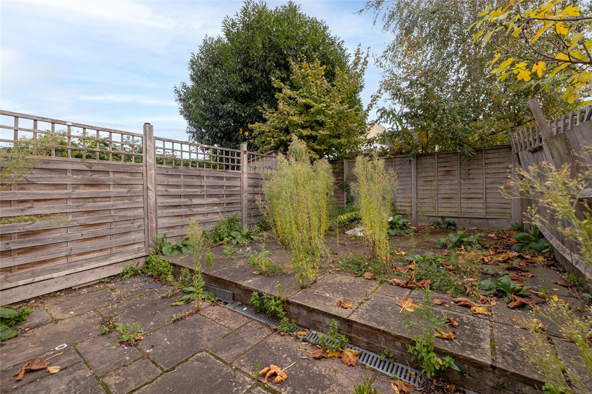 3 bedroom house, Longfield Street, London SW18 - Sold STC