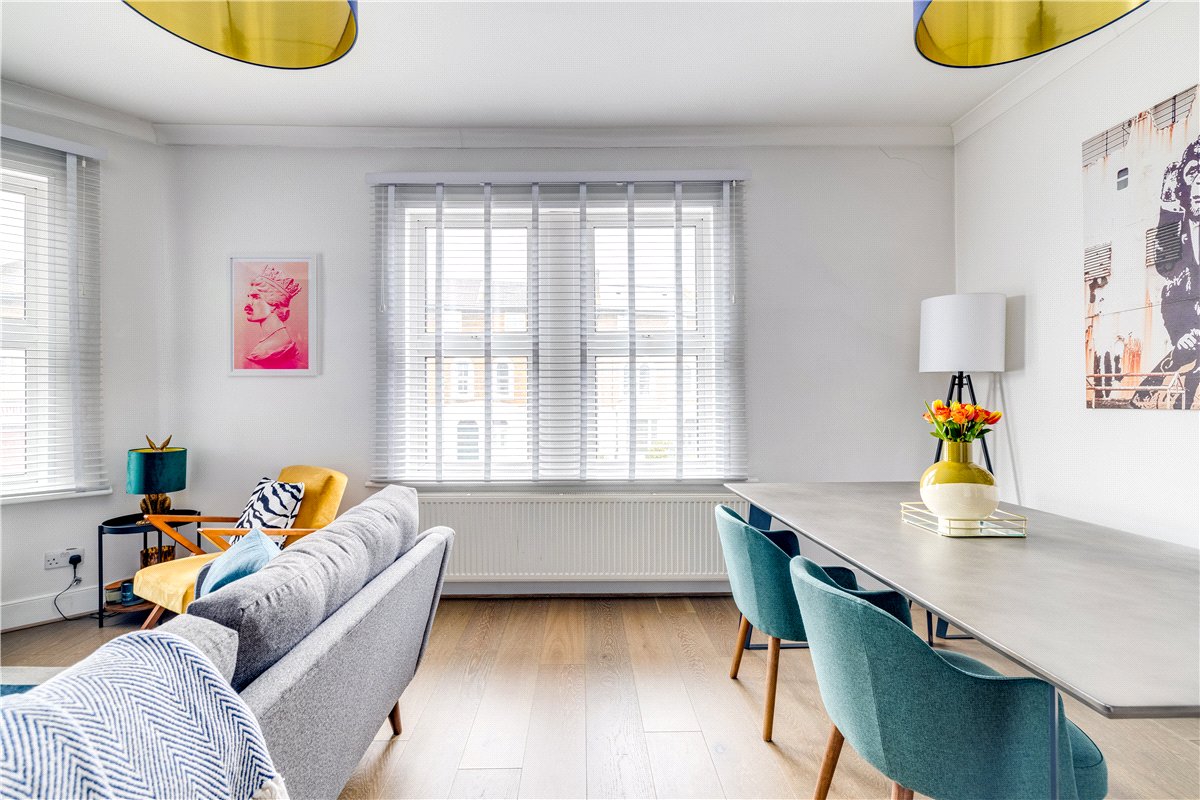 1 bedroom flat, Merton Road, London SW18 - Available