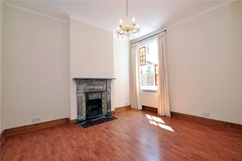4 bedroom house, White Hart Lane, Barnes SW13 - Sold STC