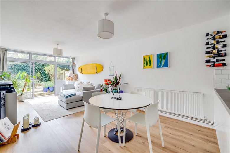 2 bedroom maisonette, Claudia Place, London SW19 - Sold STC