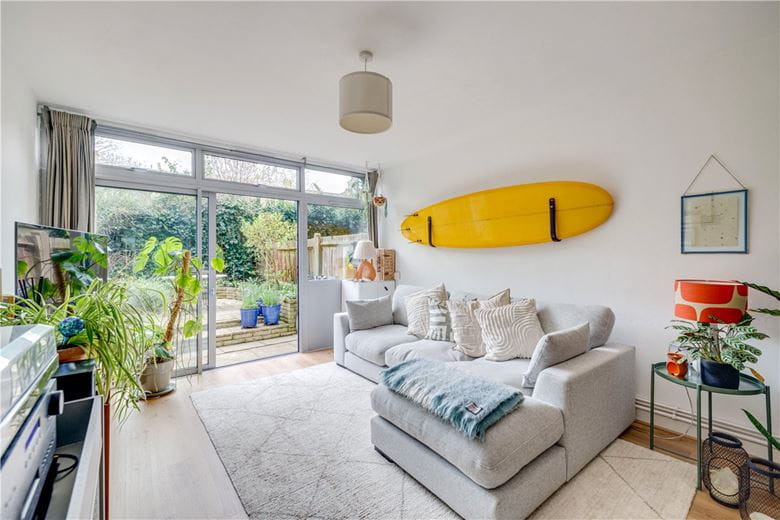 2 bedroom maisonette, Claudia Place, London SW19 - Sold STC