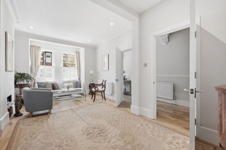 5 bedroom house, Second Avenue, London SW14 - Sold STC