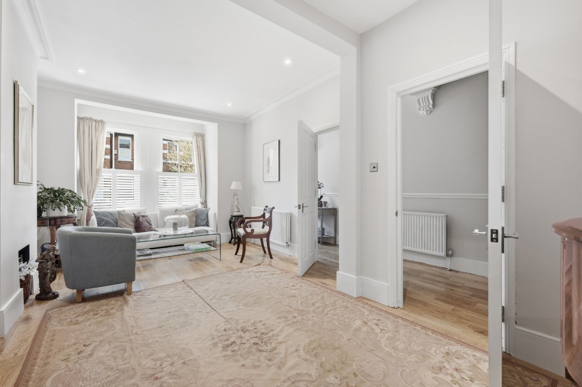 5 bedroom house, Second Avenue, London SW14 - Sold STC