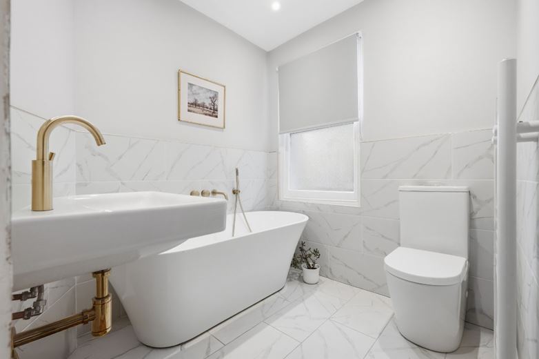 5 bedroom house, Second Avenue, London SW14 - Sold STC