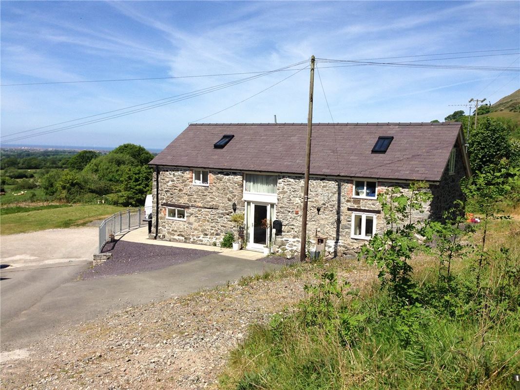 2 bedroom house, Dyserth, Rhuddlan LL18 - Let Agreed