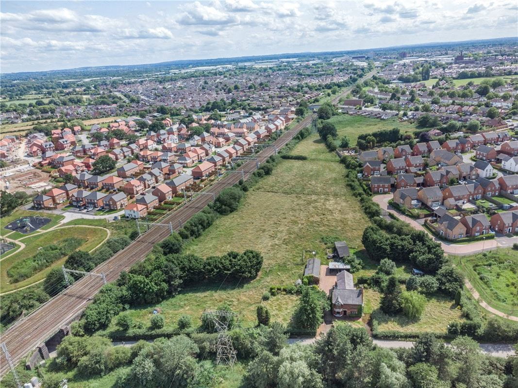 2.5 acres House, Maw Green Road, Coppenhall, Crewe CW1 - Sold STC