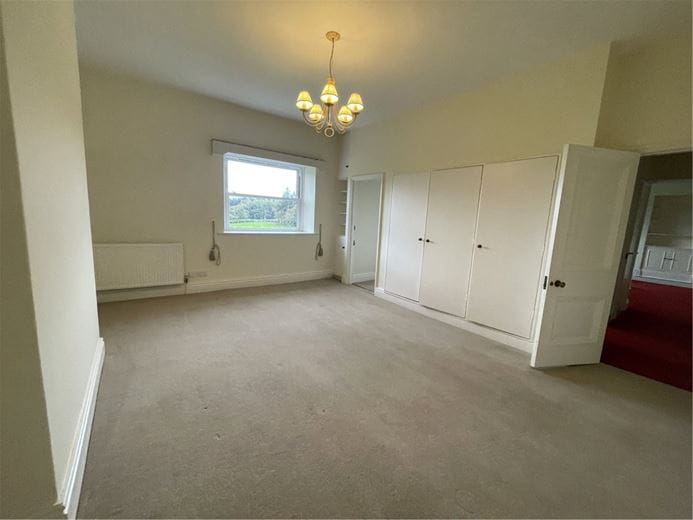 6 bedroom , Chirk, Wrexham LL14 - Available