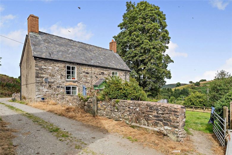 151 acres Farm, Tregeiriog, Llangollen LL20 - Available
