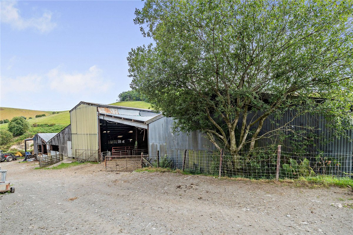 151 acres Farm, Tregeiriog, Llangollen LL20 - Available