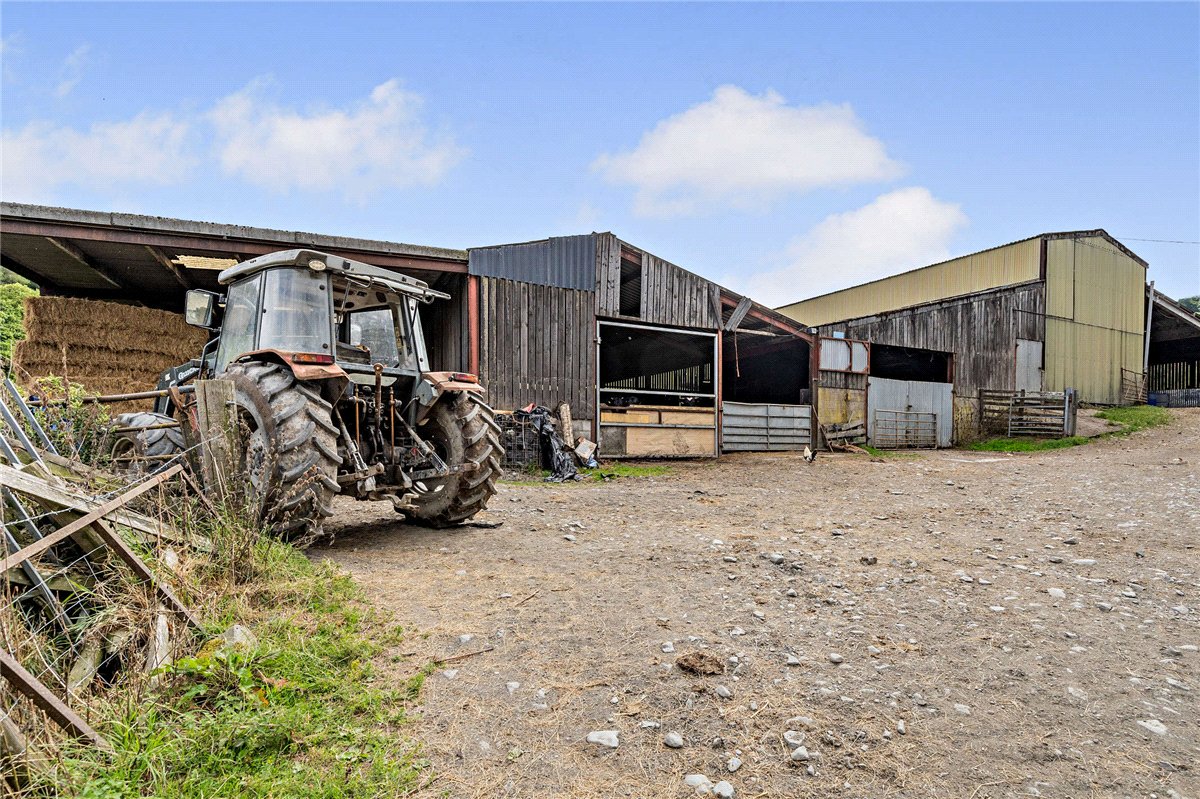 151 acres Farm, Tregeiriog, Llangollen LL20 - Available