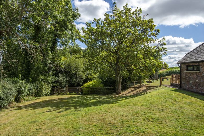  bedroom house, Huntsham, Tiverton EX16 - Available