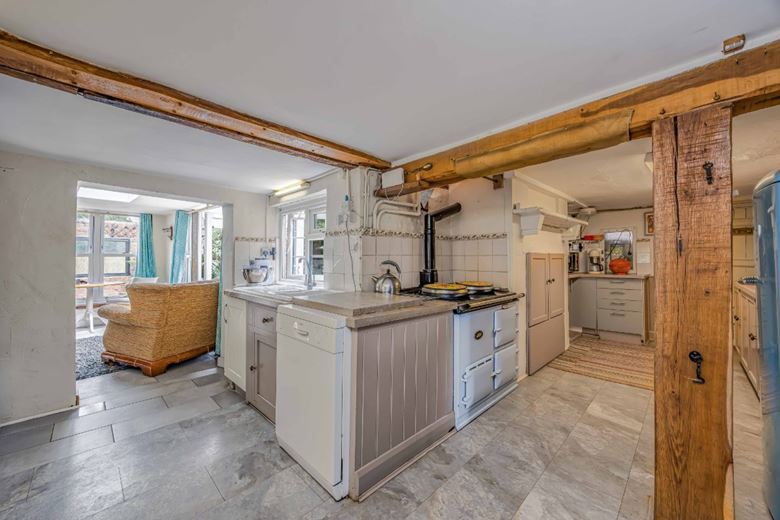 5 bedroom house, Hunston Mill House & Cottages, Selsey Road PO20 - Available