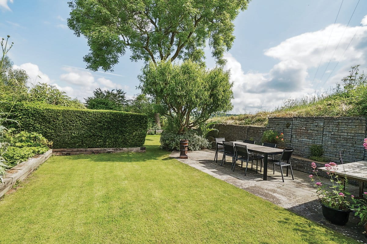 7 bedroom house, School Lane, Compton Dundon TA11 - Available