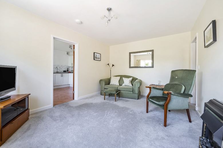 6 bedroom house, Glastonbury Road, Meare BA6 - Available