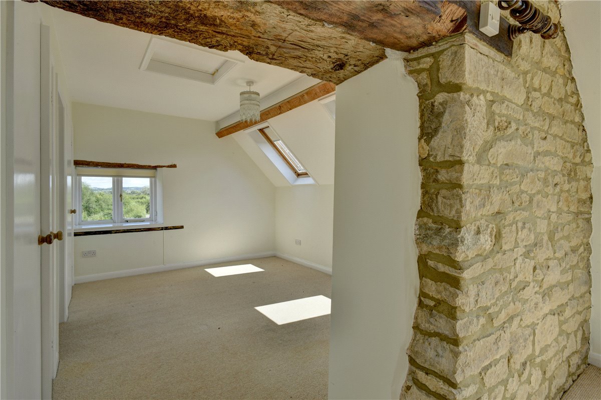  bedroom house, Moorside, Sturminster Newton DT10 - Available