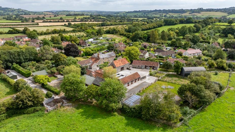 60 acres House, Manor Farm, Alhampton BA4 - Sold