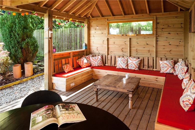 14 bedroom house, Landkey Road, Barnstaple EX32 - Available