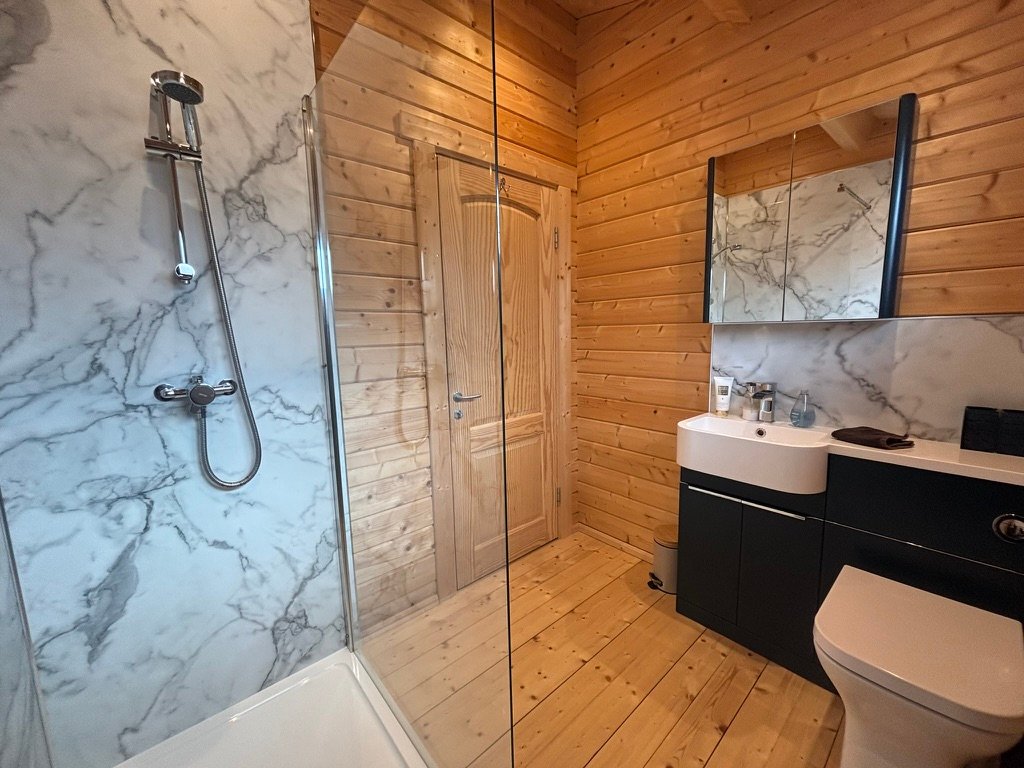 7 bedroom house, St. Weonards, Hereford HR2 - Available