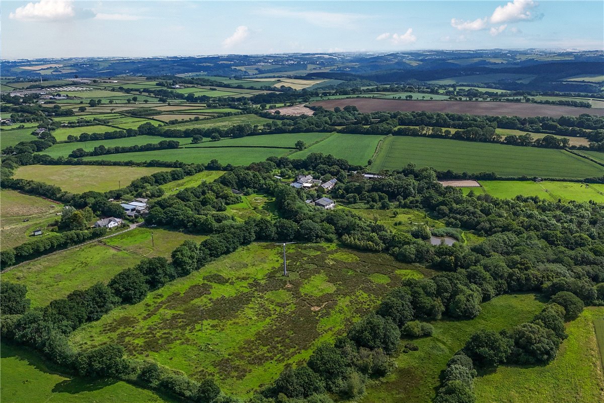 21.1 acres House, Winkleigh, Devon EX19 - Available