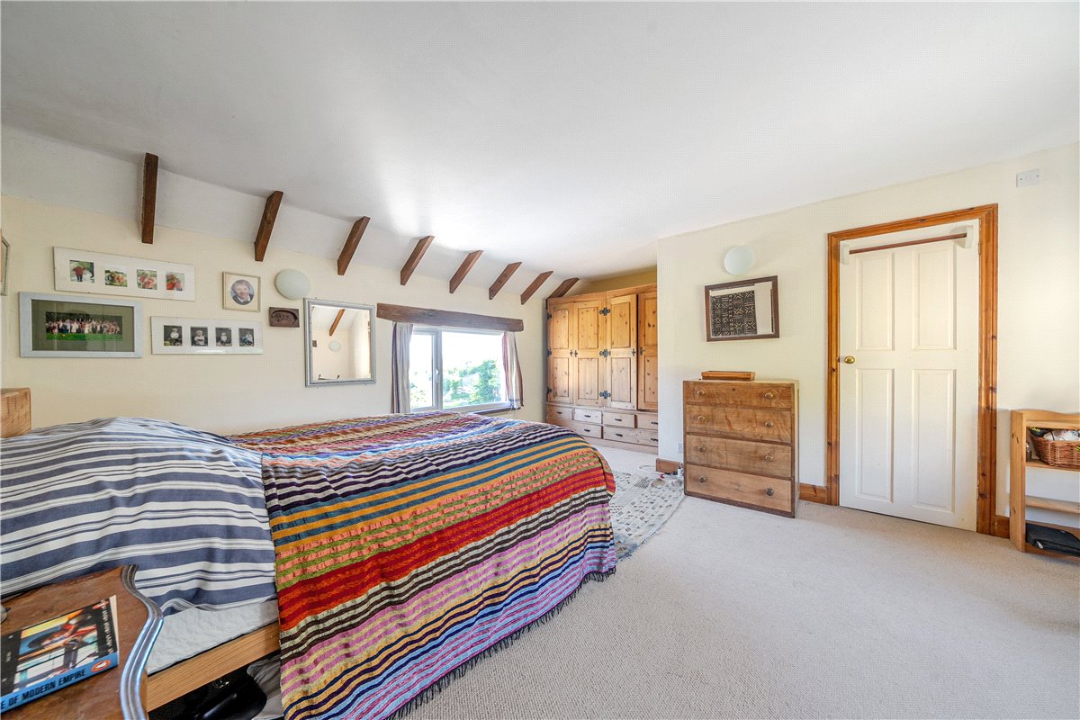 21.1 acres House, Winkleigh, Devon EX19 - Available