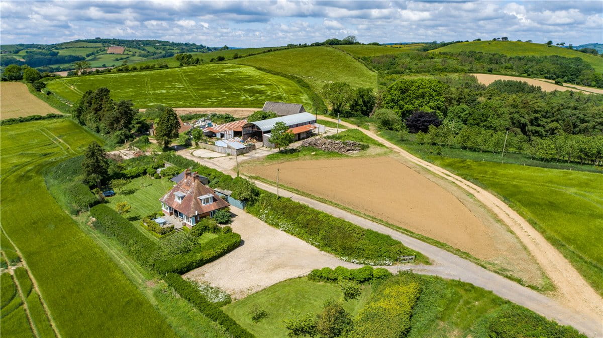 258 acres House, Symondsbury, Bridport DT6 - Available