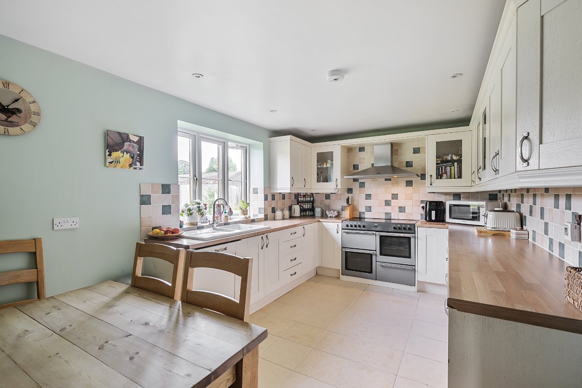 276.9 acres House, Cruxton Manor Farm, Cruxton DT2 - Available