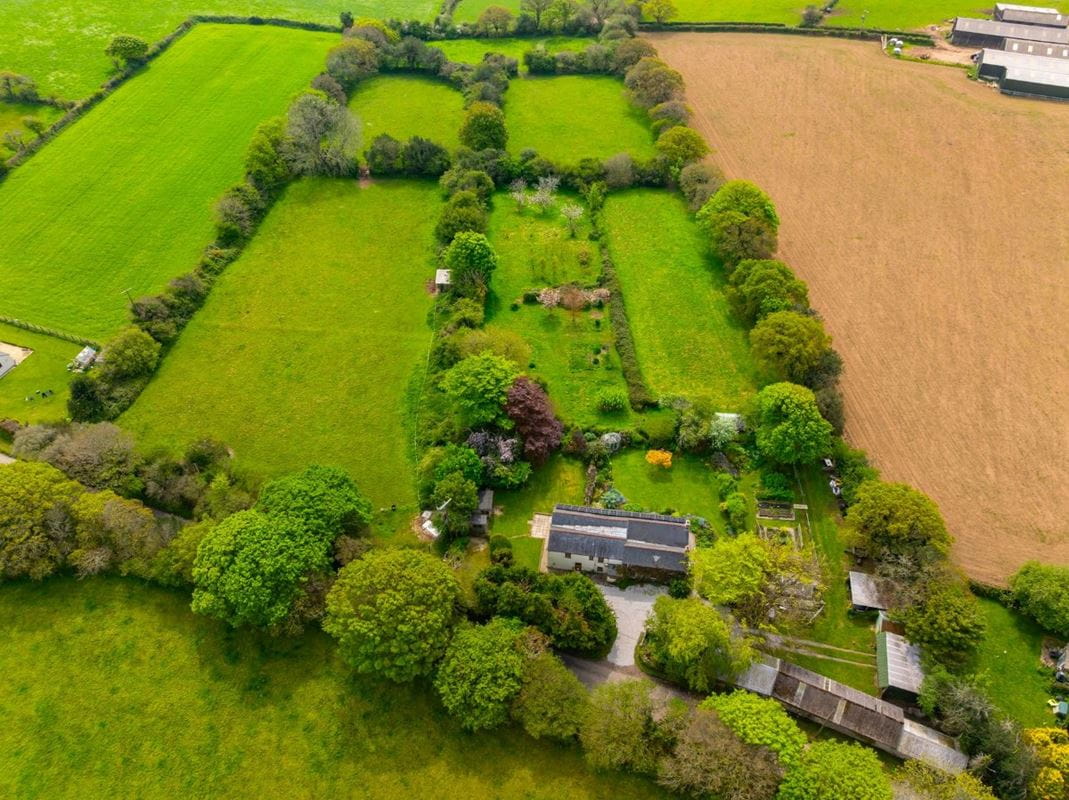 5.9 acres Farm, Pulla Cross, Truro TR4 - Sold STC