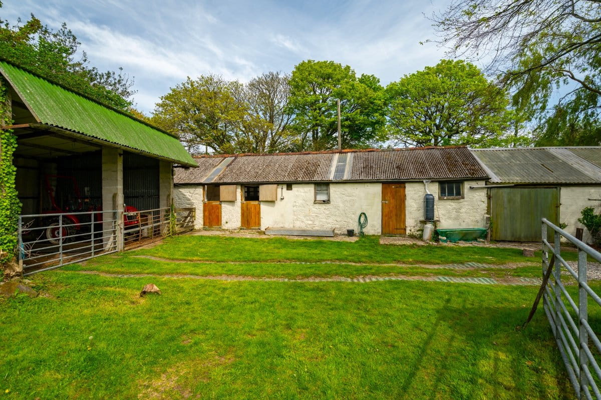 5.9 acres Farm, Pulla Cross, Truro TR4 - Sold STC