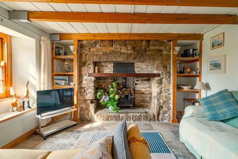 5.9 acres Farm, Pulla Cross, Truro TR4 - Sold STC