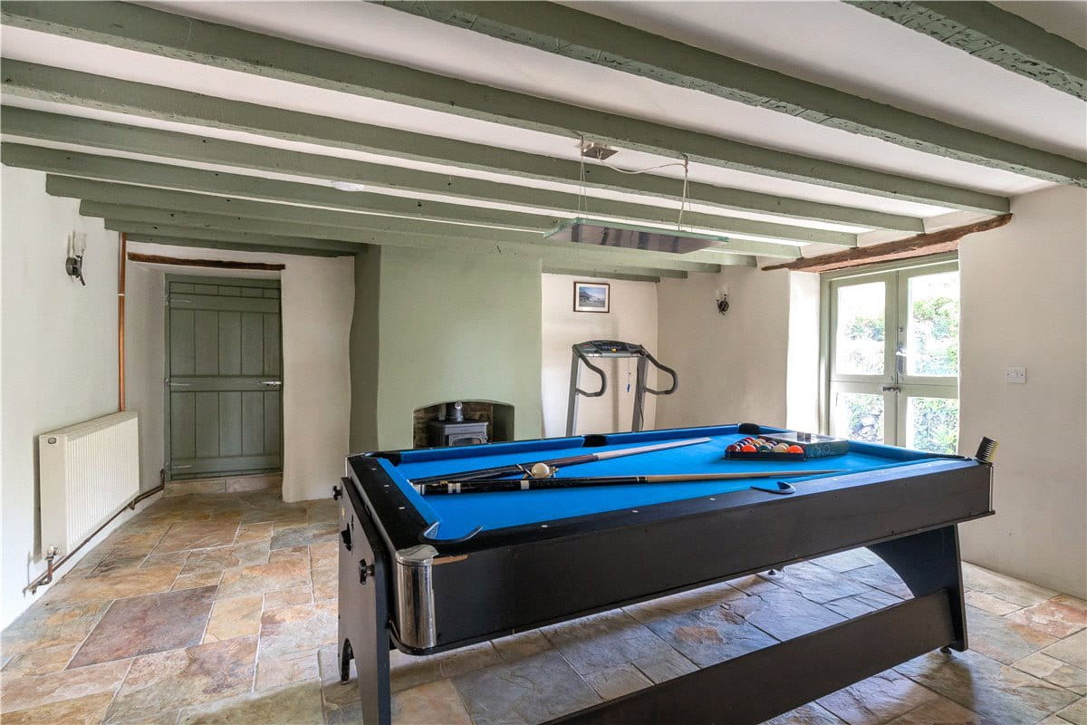 9.7 acres House, Woodford, Bude EX23 - Available